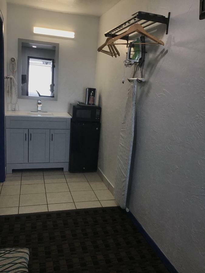 Budget Inn&Suites Oklahoma City Eksteriør billede