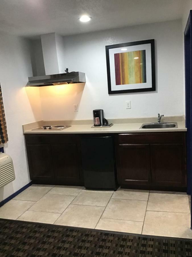 Budget Inn&Suites Oklahoma City Eksteriør billede